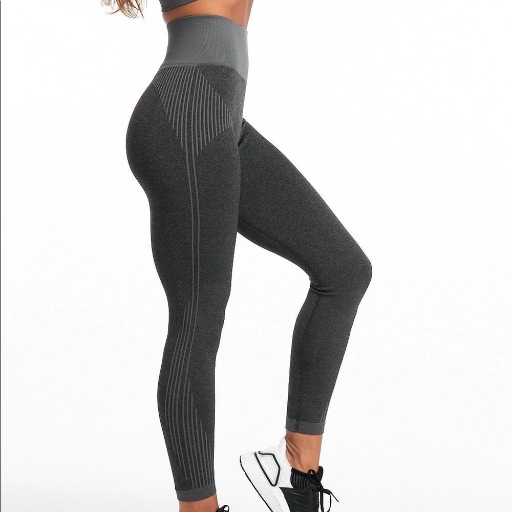 Pursue Fitness Adapt Seamless Sports Leggings Black Charcoal Sz Small
